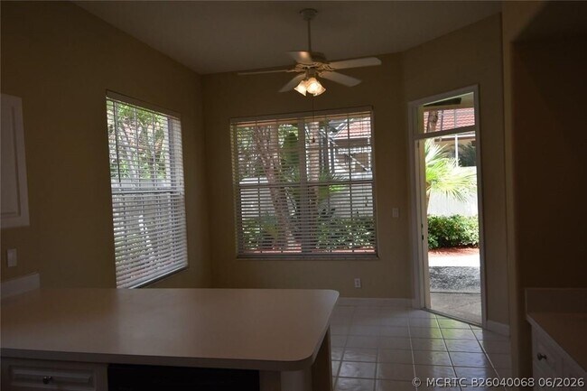 Foto del edificio - 157 Spyglass Way