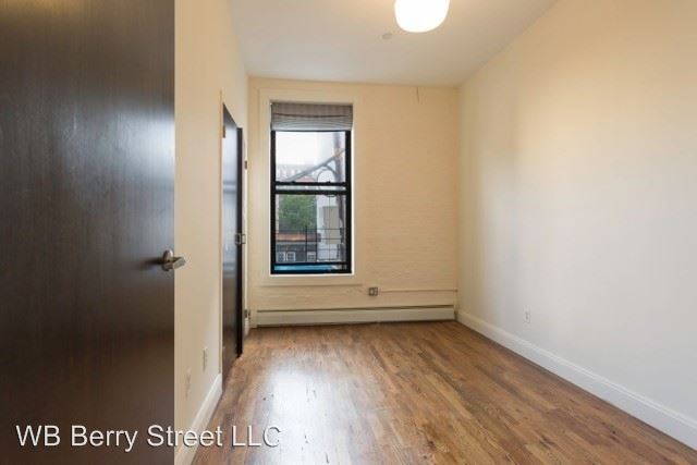 Primary Photo - 103 N 3rd St