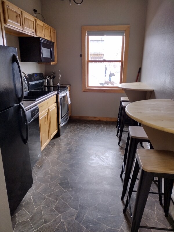 8937 Slate St Unit 4, Mountain Iron, MN 55768 Condo for Rent in