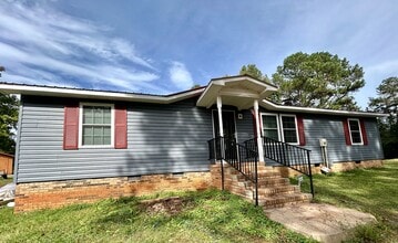 Building Photo - 5405 Old Camden Rd