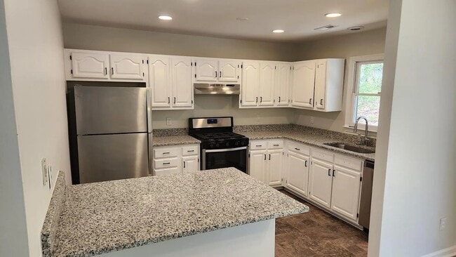 Building Photo - 1505 Pycroft Ct
