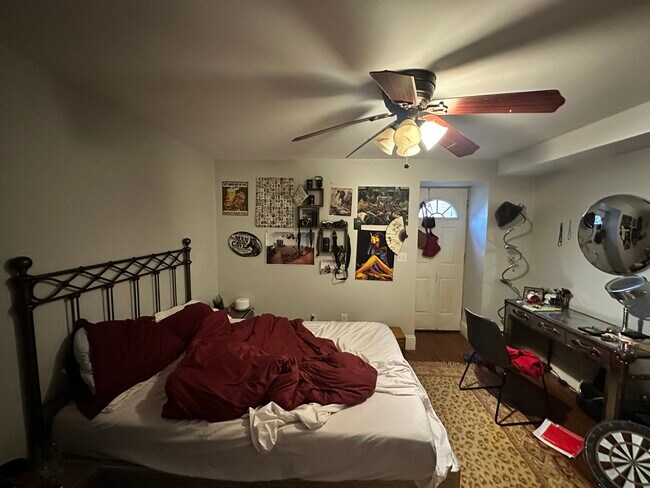 Foto del edificio - 135 Hillside St