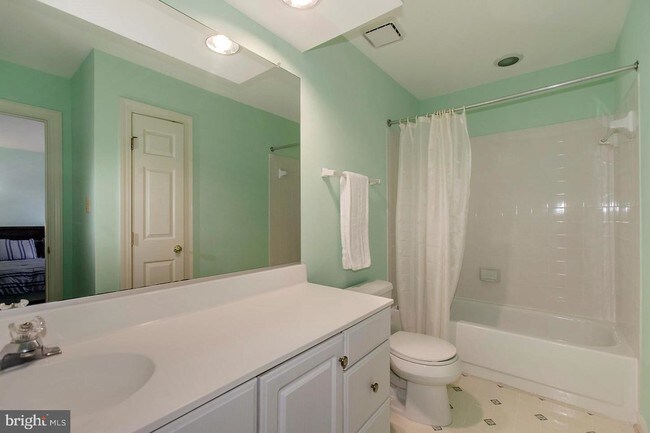 Foto del edificio - 15551 Smithfield Pl
