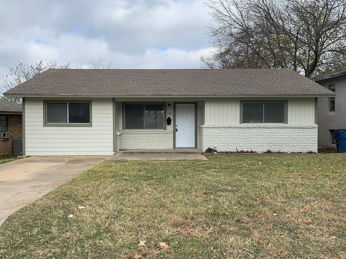 1719 W Washington St, Denison, TX 75020 House Rental in Denison, TX