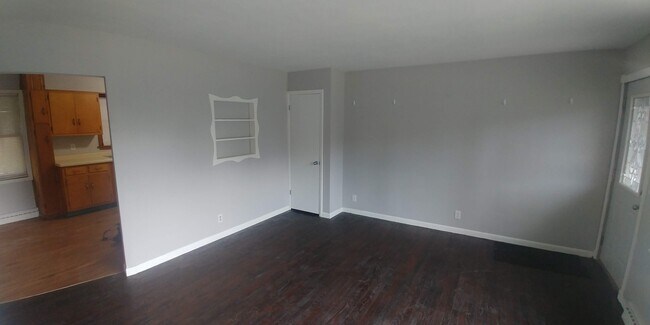 Building Photo - 1332 Mount Zion Ave