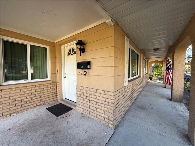 Building Photo - 6218 Missouri Ave