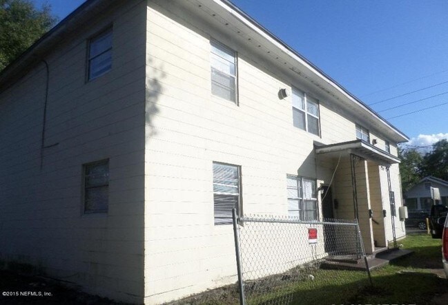 Building Photo - 1805 Cleveland St