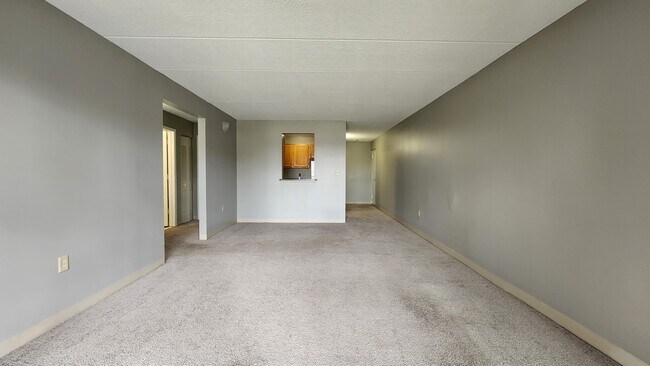 Building Photo - 15 Harbor Point Blvd