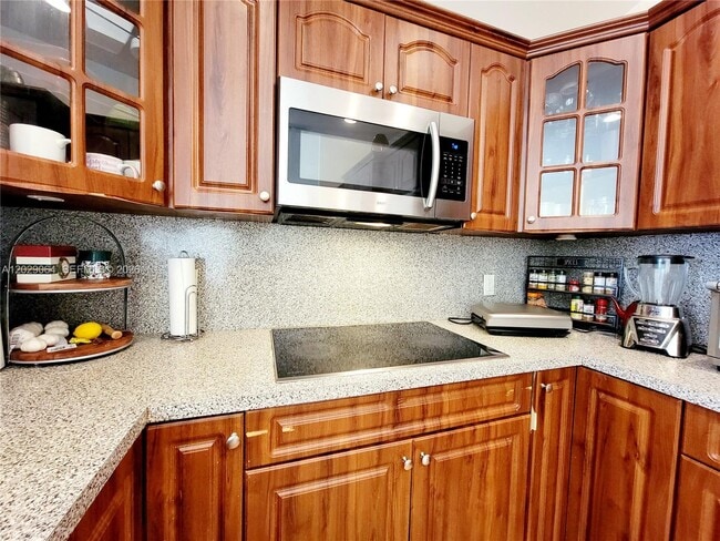 Building Photo - 5267 NW 186th Ln