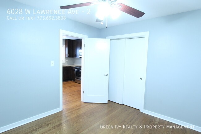 Building Photo - 6028 W Lawrence Ave