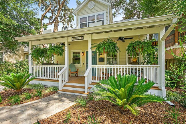 Foto del edificio - 27 Desoto Pl