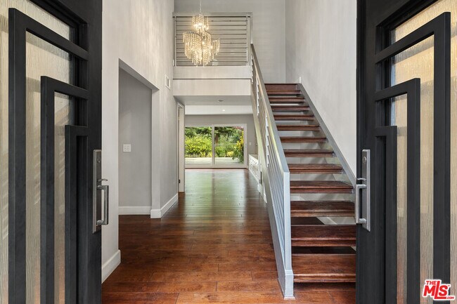 Foto del edificio - 2606 Claray Dr