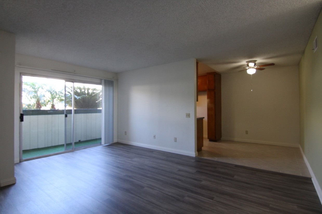 Foto principal - 4540 N Lark Ellen Ave