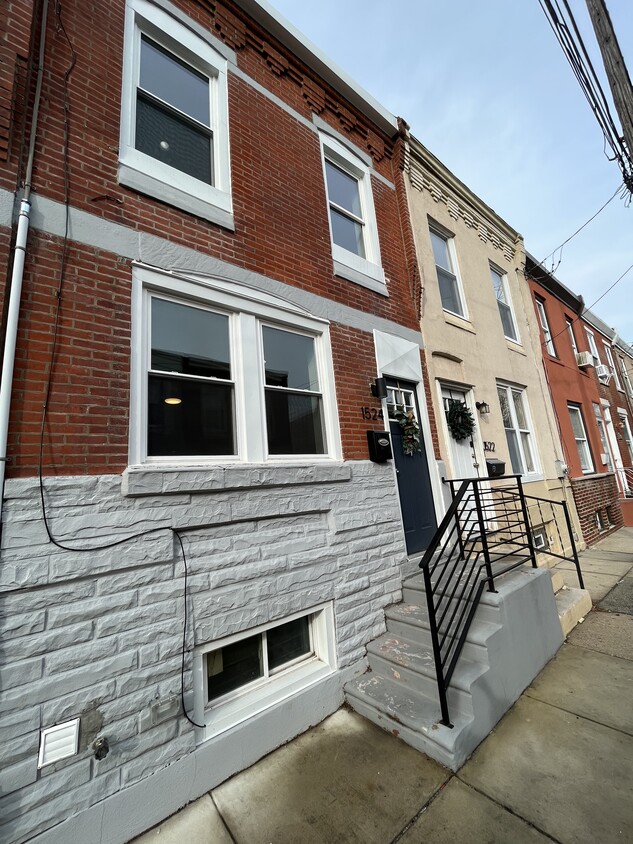 1524 | Fila del sur de Filadelfia - 1524 S Hicks St