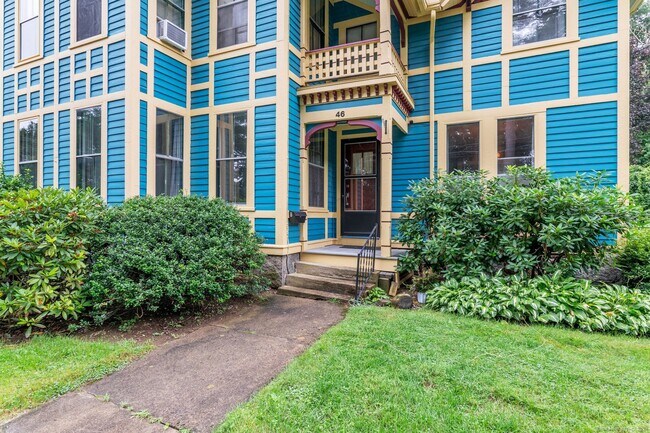 Building Photo - 46 Highland Terrace