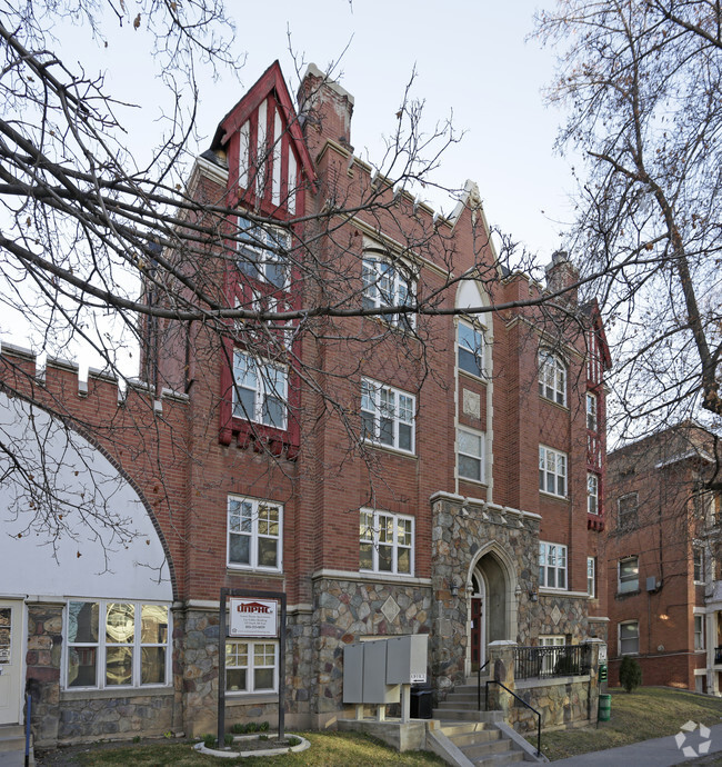 Foto del edificio - Lorna Doone Apartments