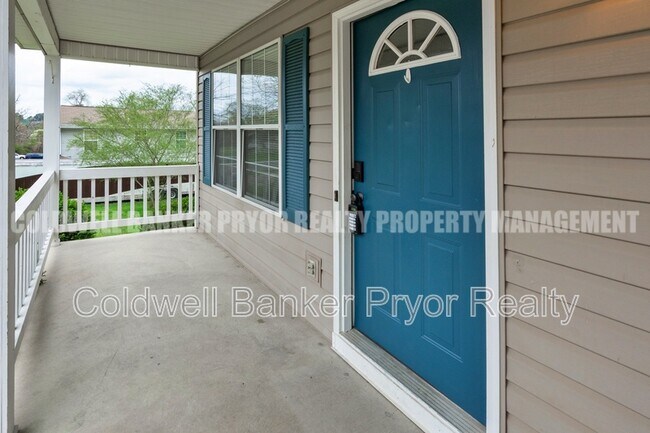 Foto del edificio - 1244 N Concord Rd