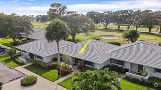 Building Photo - 820 Club Dr