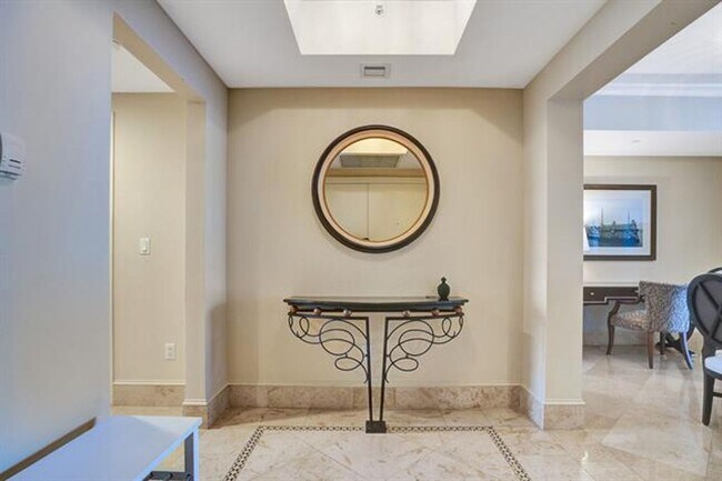 Foto del edificio - 17875 Collins Ave