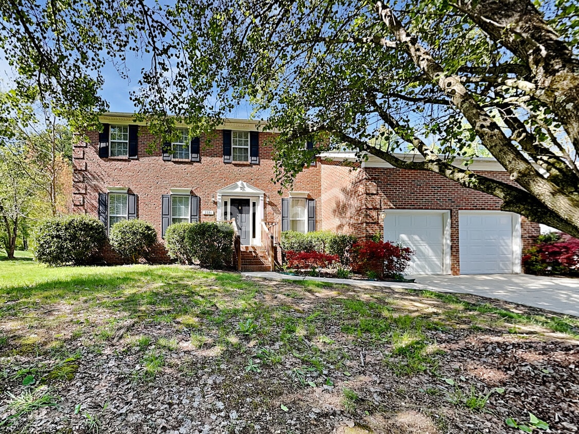 Foto principal - 3321 Dairy Point Dr