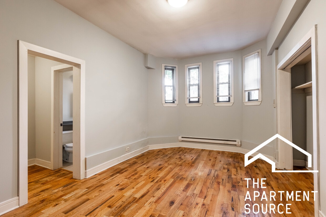 Foto principal - 4631 N Paulina St