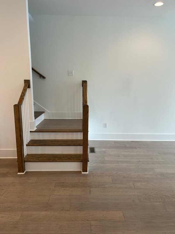 Building Photo - 924 Caruthers Ave