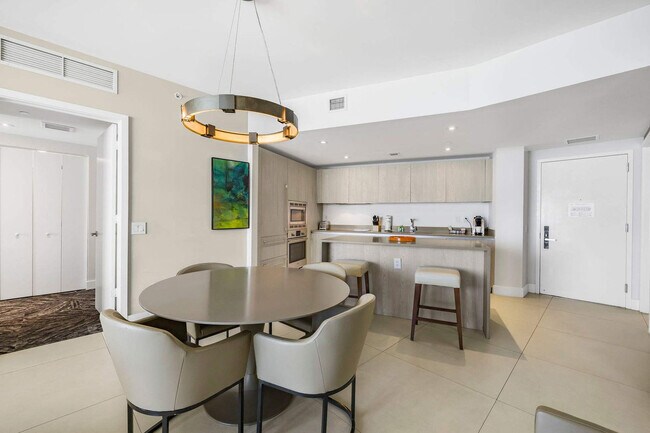 Foto del edificio - 4111 S Ocean Dr