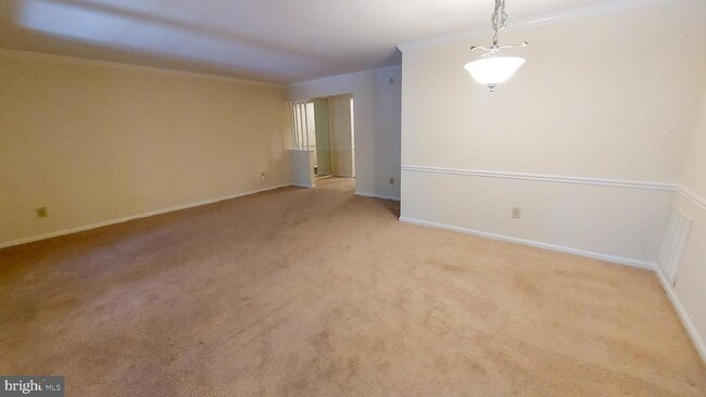 Building Photo - 10712 Kings Riding Way