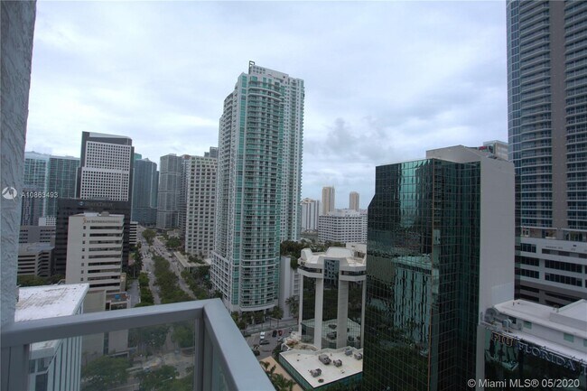 Foto del edificio - 1060 Brickell Ave