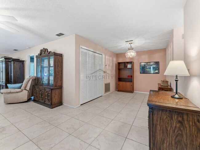 Foto del edificio - 8305 Sand Wedge Cir