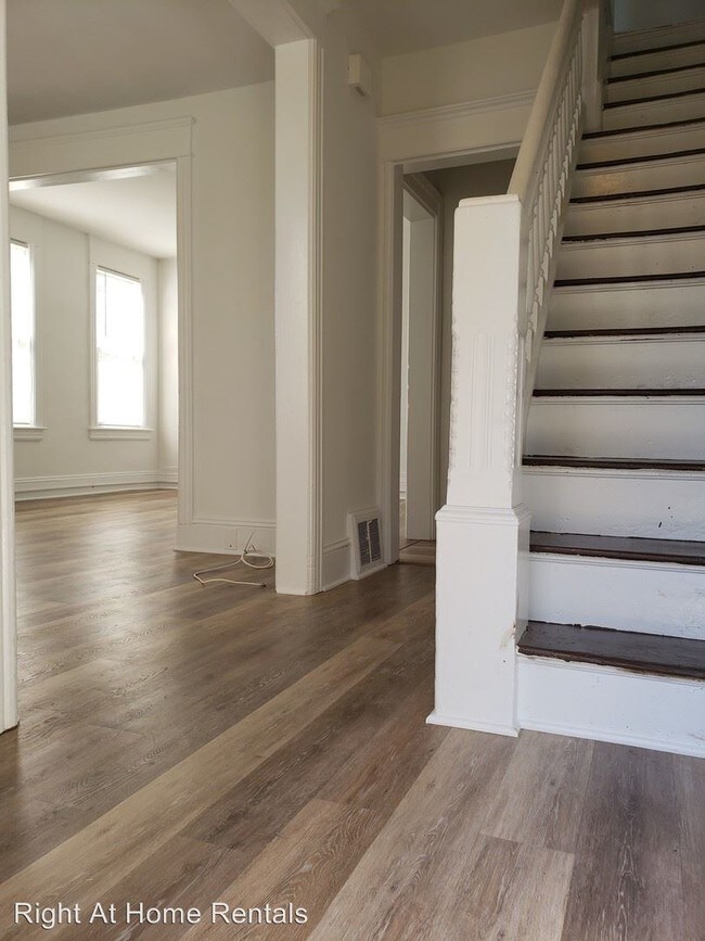 Foto del edificio - 3 br, 1 bath House - 118 N Mulberry Street