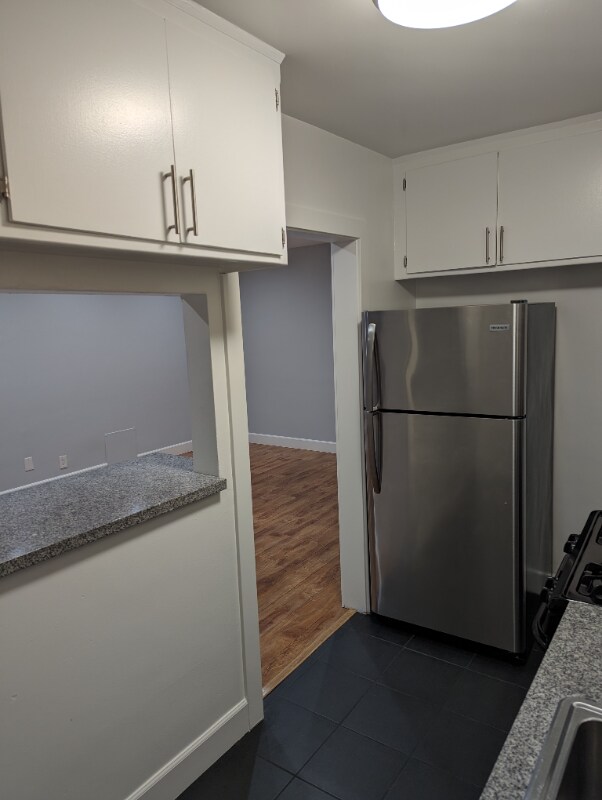 Foto del edificio - 7062 Lanewood Ave