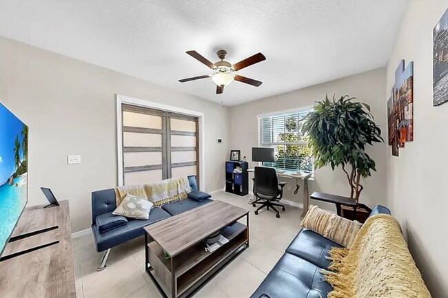 Foto del edificio - 12841 Wildflower Meadow Dr