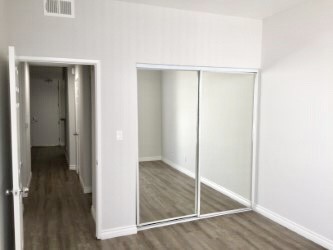 Building Photo - 8715 Burton Way
