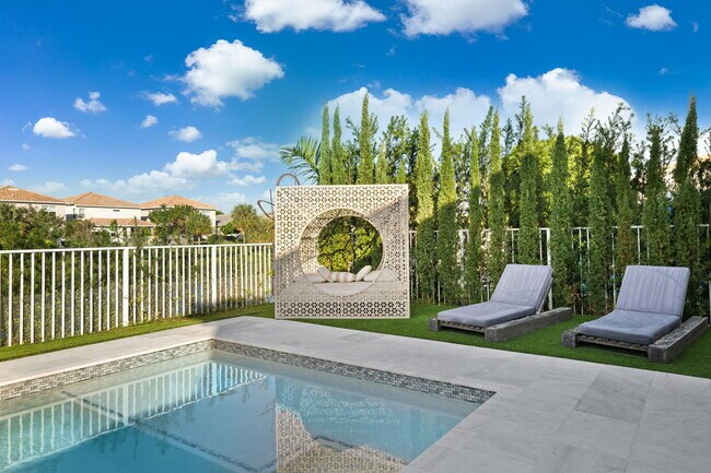 Building Photo - 1512 Bursera Ter