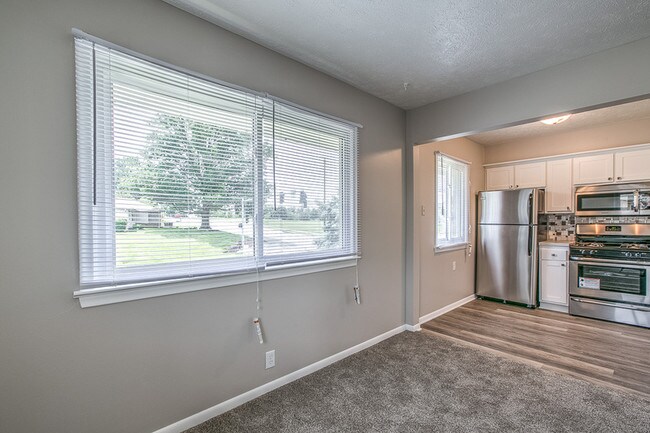 Foto del edificio - 4676 Harrison St