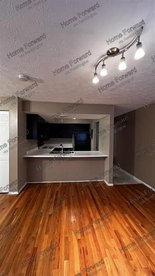 Building Photo - 562 Woodland Ave
