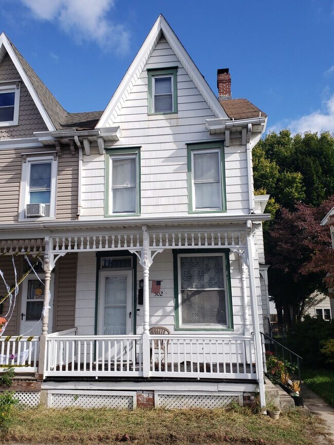 Foto del edificio - 3 Bedroom 1.5 Bathroom in Highspire!