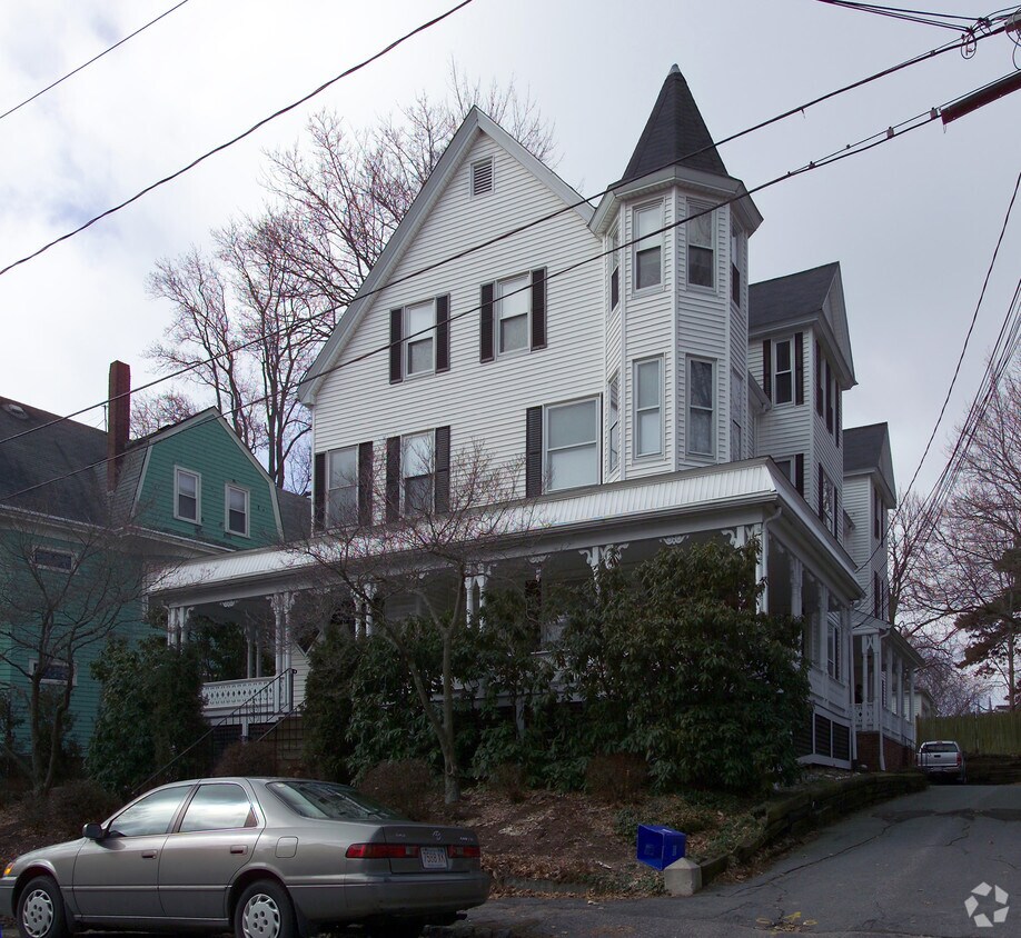 Primary Photo - 56 Prospect St