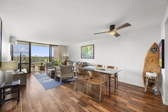 Building Photo - 6770 Hawaii Kai Dr