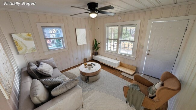 Foto del edificio - Haywood Ventures, LLC - 1302