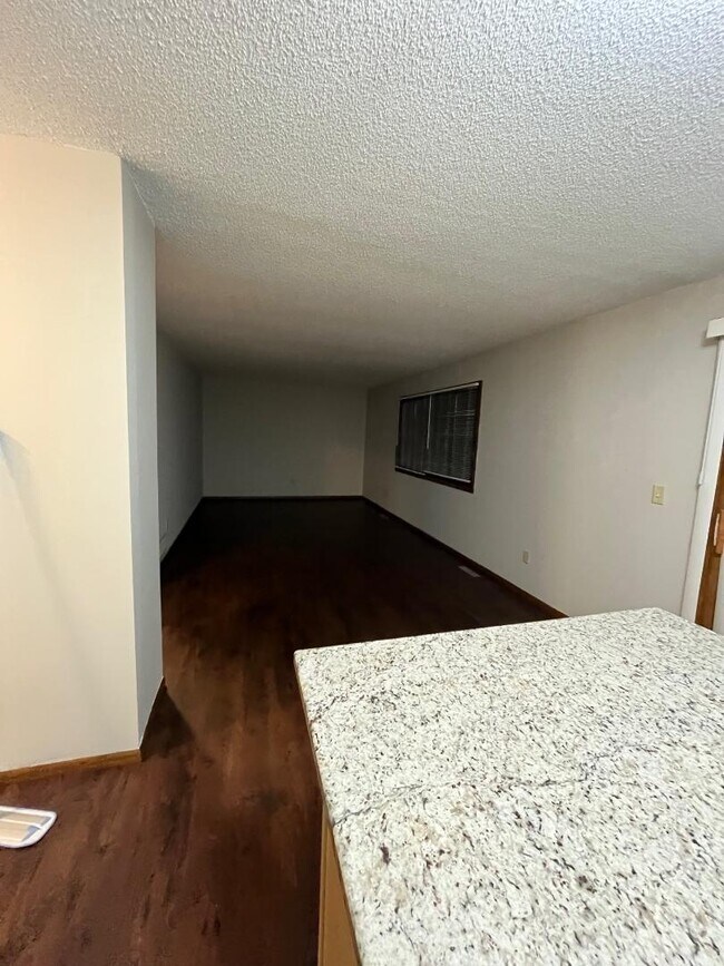 Foto del edificio - 2091 Bradley St