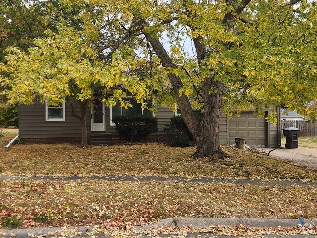 Building Photo - 3709 40th St