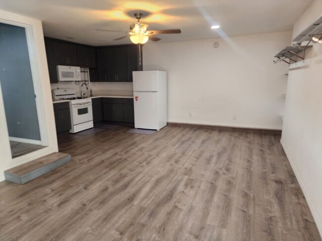 Building Photo - Cozy Studio + Patio – Perfect for Indoor-O...