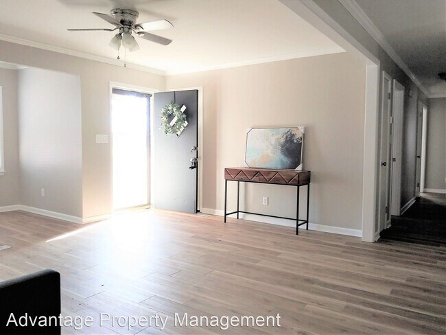 Foto del edificio - 5 br, 2 bath House - 2309 Calray Ave SW