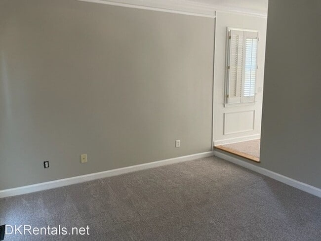 Building Photo - 6 br, 4 bath House - 4139 Lansfaire Terrace