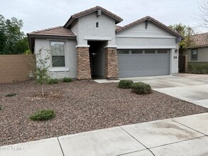 Building Photo - 2667 E Canyon Creek Dr