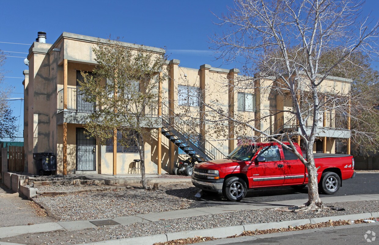 Building Photo - 12845 Dorado Dr