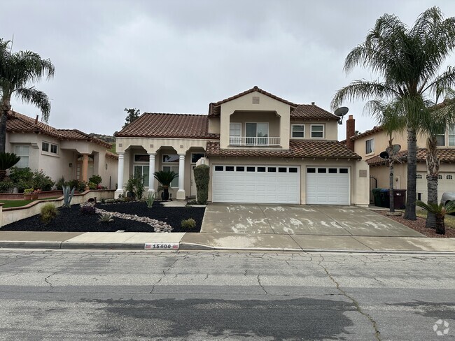 Building Photo - 15400 Zaharias St
