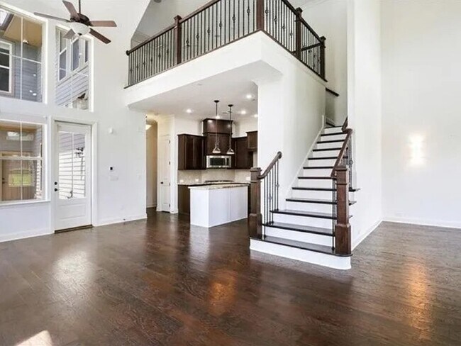 Foto del edificio - 229 Dellwood Dr